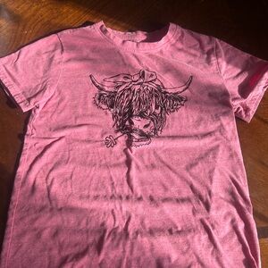 Pink highland-cow tee
